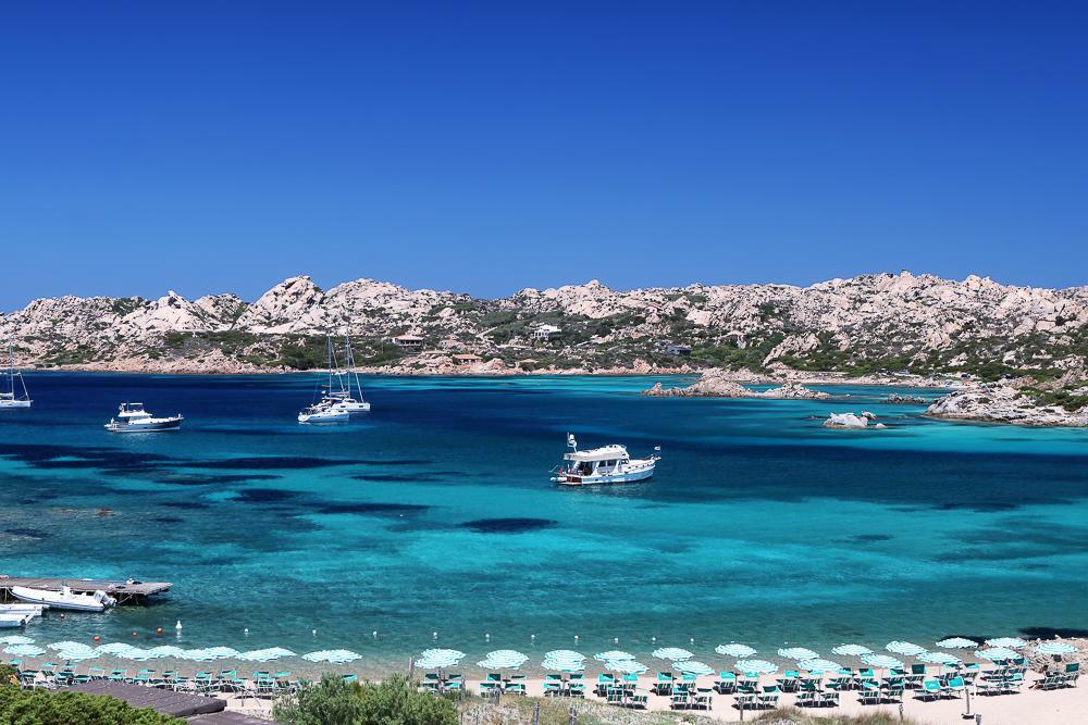 ホテル Touring Club Italiano - La Maddalena エクステリア 写真