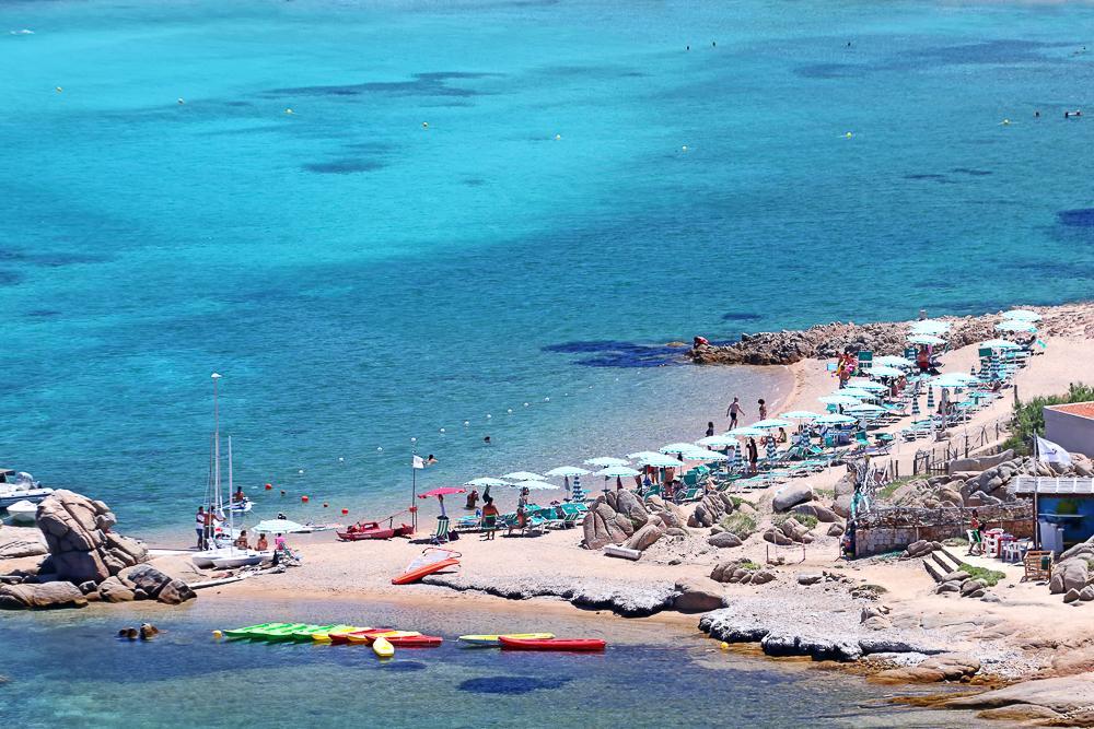 ホテル Touring Club Italiano - La Maddalena ラ・マッダレーナ エクステリア 写真