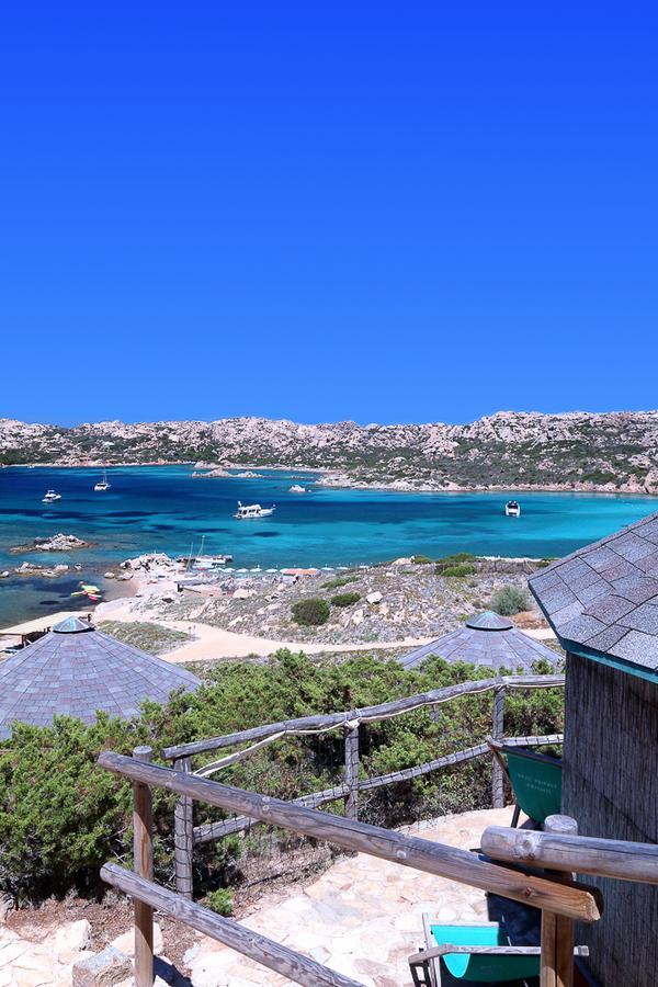 ホテル Touring Club Italiano - La Maddalena エクステリア 写真