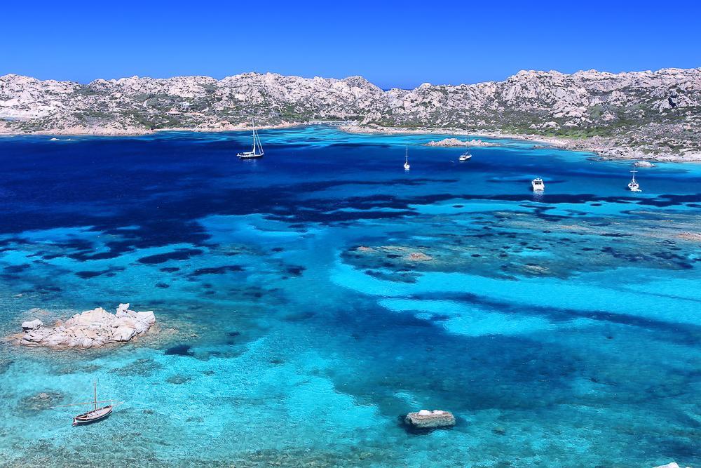 ホテル Touring Club Italiano - La Maddalena ラ・マッダレーナ エクステリア 写真