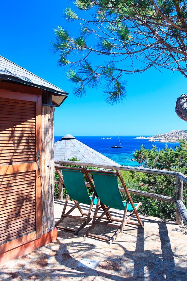 ホテル Touring Club Italiano - La Maddalena エクステリア 写真