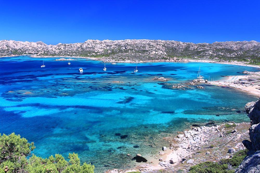 ホテル Touring Club Italiano - La Maddalena ラ・マッダレーナ エクステリア 写真