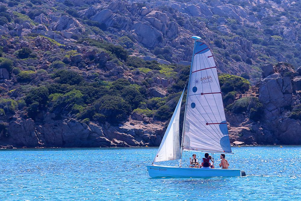 ホテル Touring Club Italiano - La Maddalena ラ・マッダレーナ エクステリア 写真