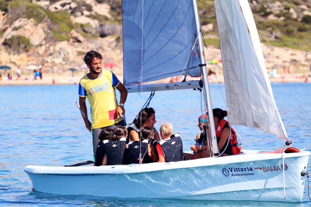 ホテル Touring Club Italiano - La Maddalena ラ・マッダレーナ エクステリア 写真