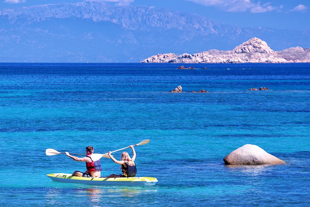 ホテル Touring Club Italiano - La Maddalena ラ・マッダレーナ エクステリア 写真