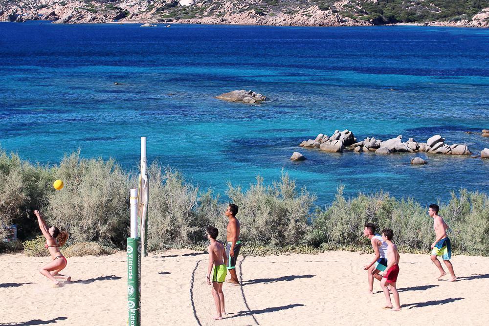 ホテル Touring Club Italiano - La Maddalena ラ・マッダレーナ エクステリア 写真