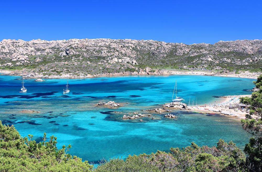 ホテル Touring Club Italiano - La Maddalena ラ・マッダレーナ エクステリア 写真