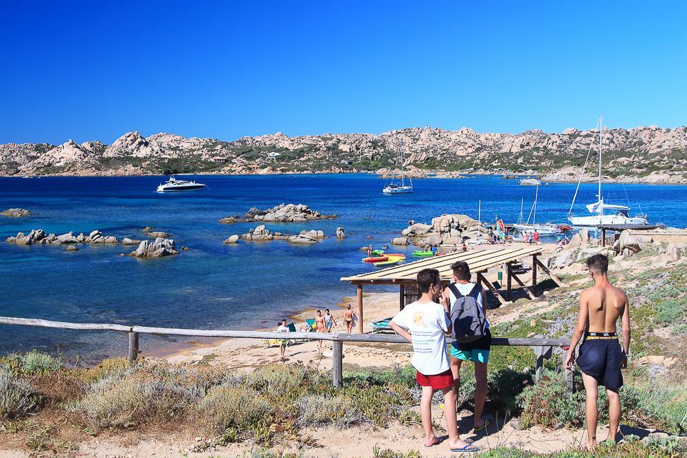 ホテル Touring Club Italiano - La Maddalena ラ・マッダレーナ エクステリア 写真